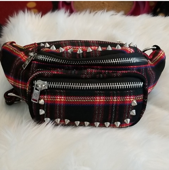 Current Mood Handbags - 👜🐻CURRENT MOOD😺👜 Max Volume Fanny Pack Crossbody last one in stock